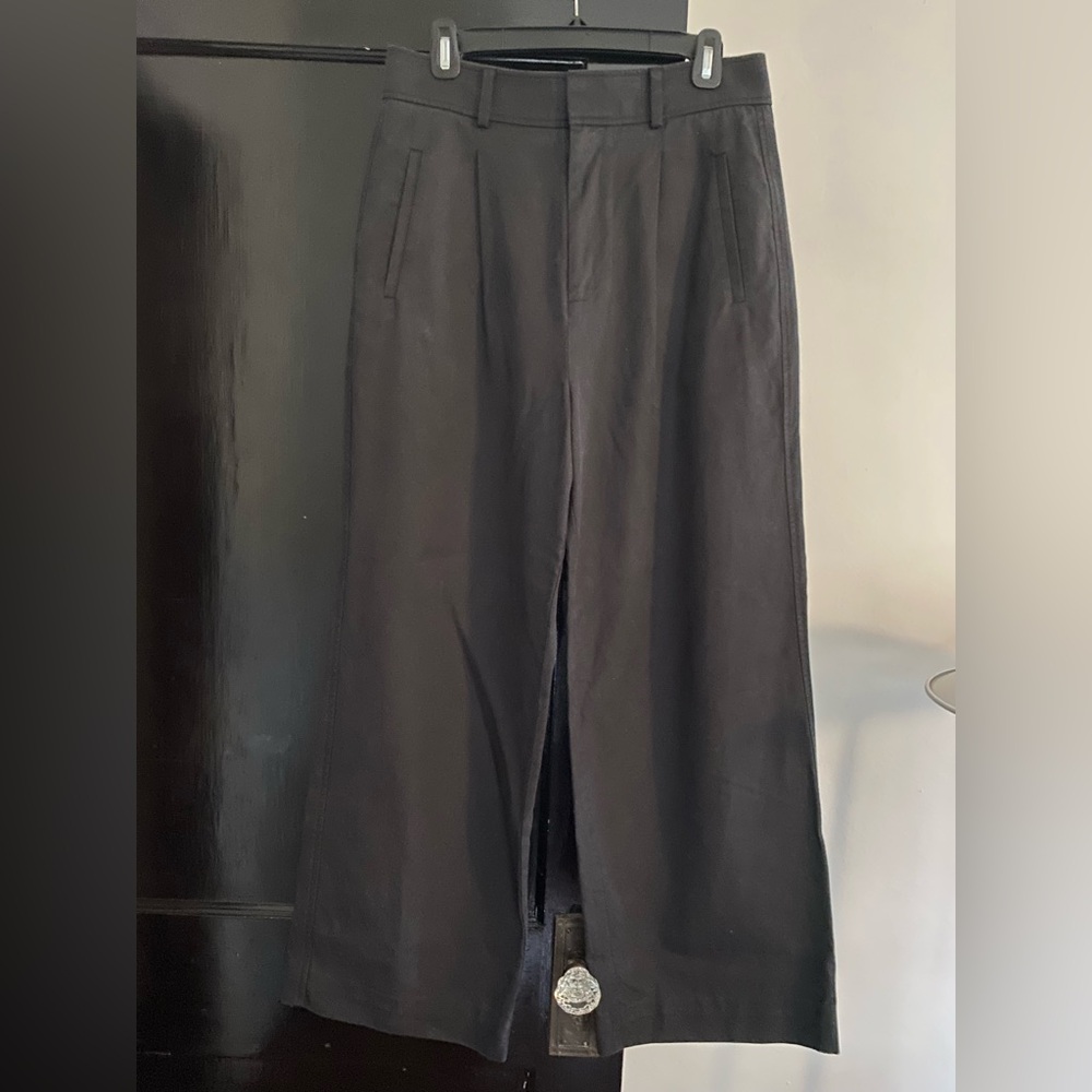 Classic Wide-Leg Black Trousers for Women